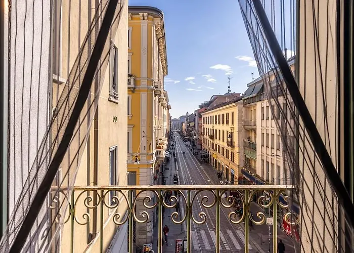 Close To Duomo Lovely City Center Flat
